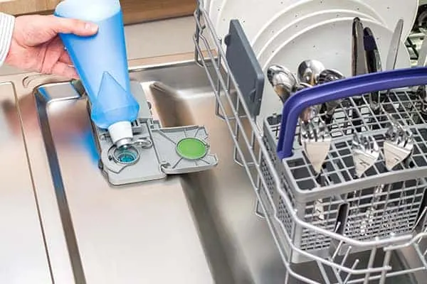 how to get hard water stains off glass dishes